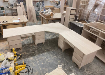 L shaped table
